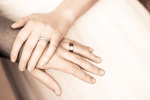 Read more about the article טבעות נישואין לגברים – כל מה שצריך לדעת